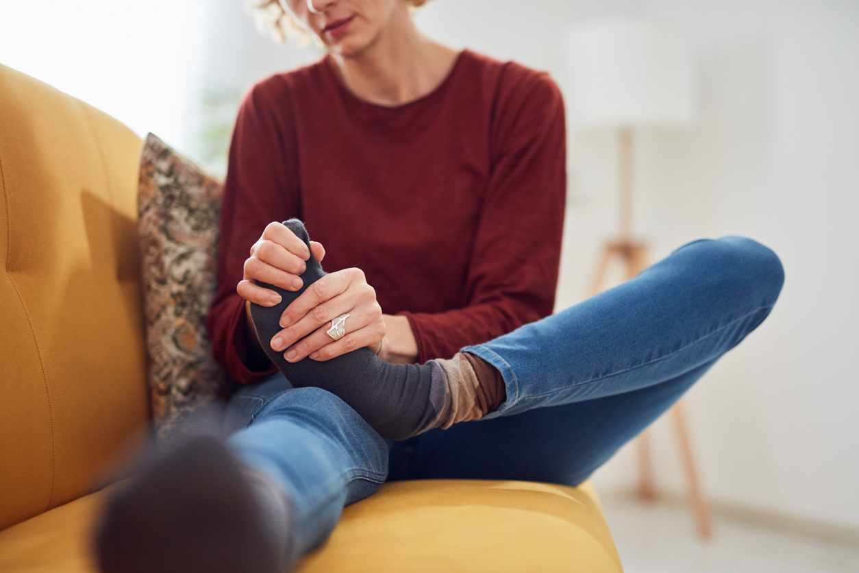 woman with neuropathic pain in feet