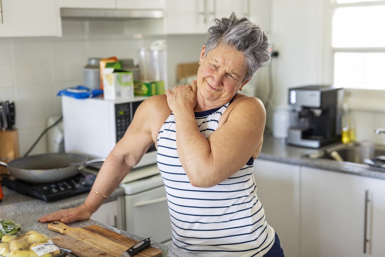shoulder pain and neck pain