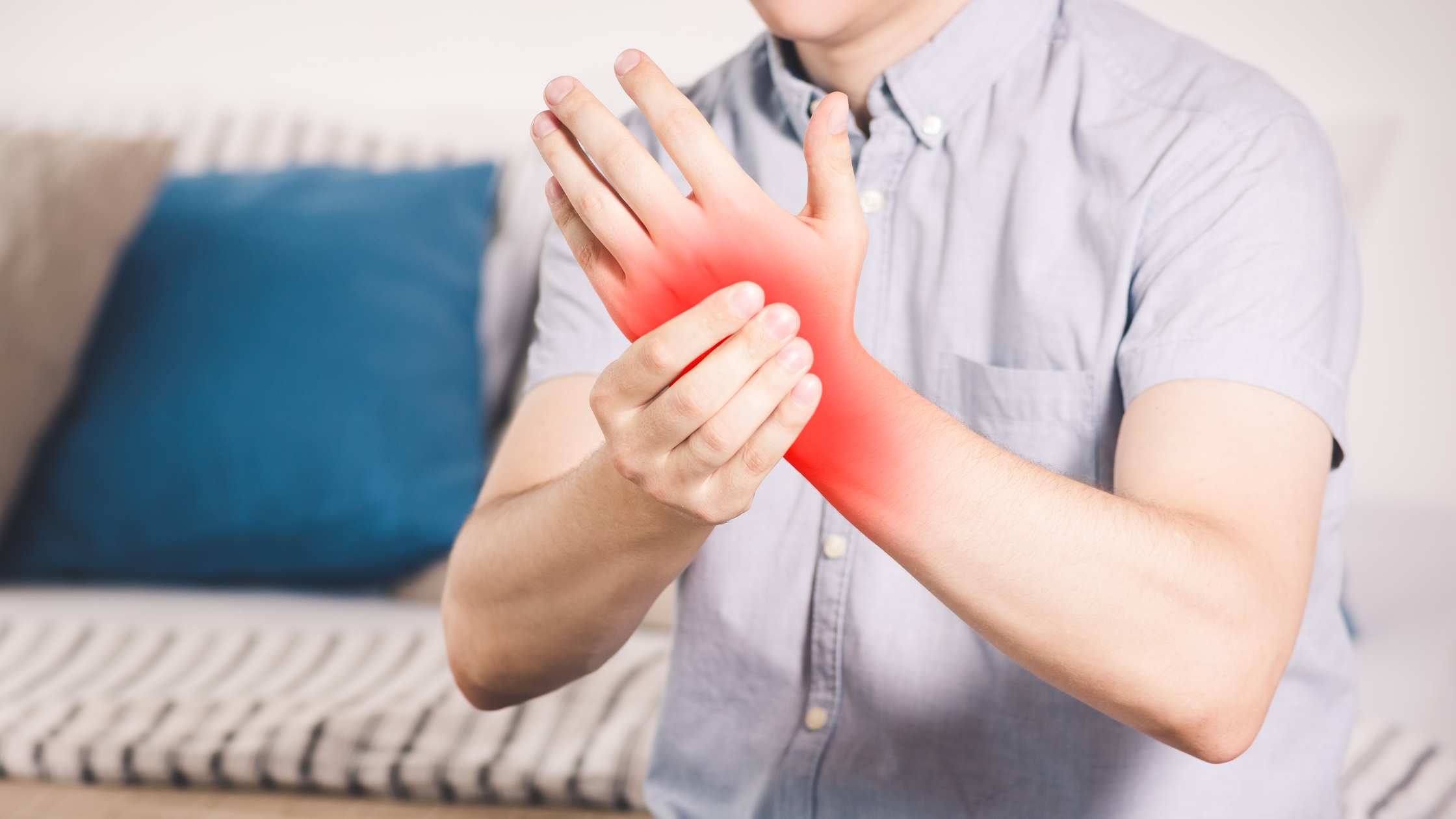 person with CRPS in hand